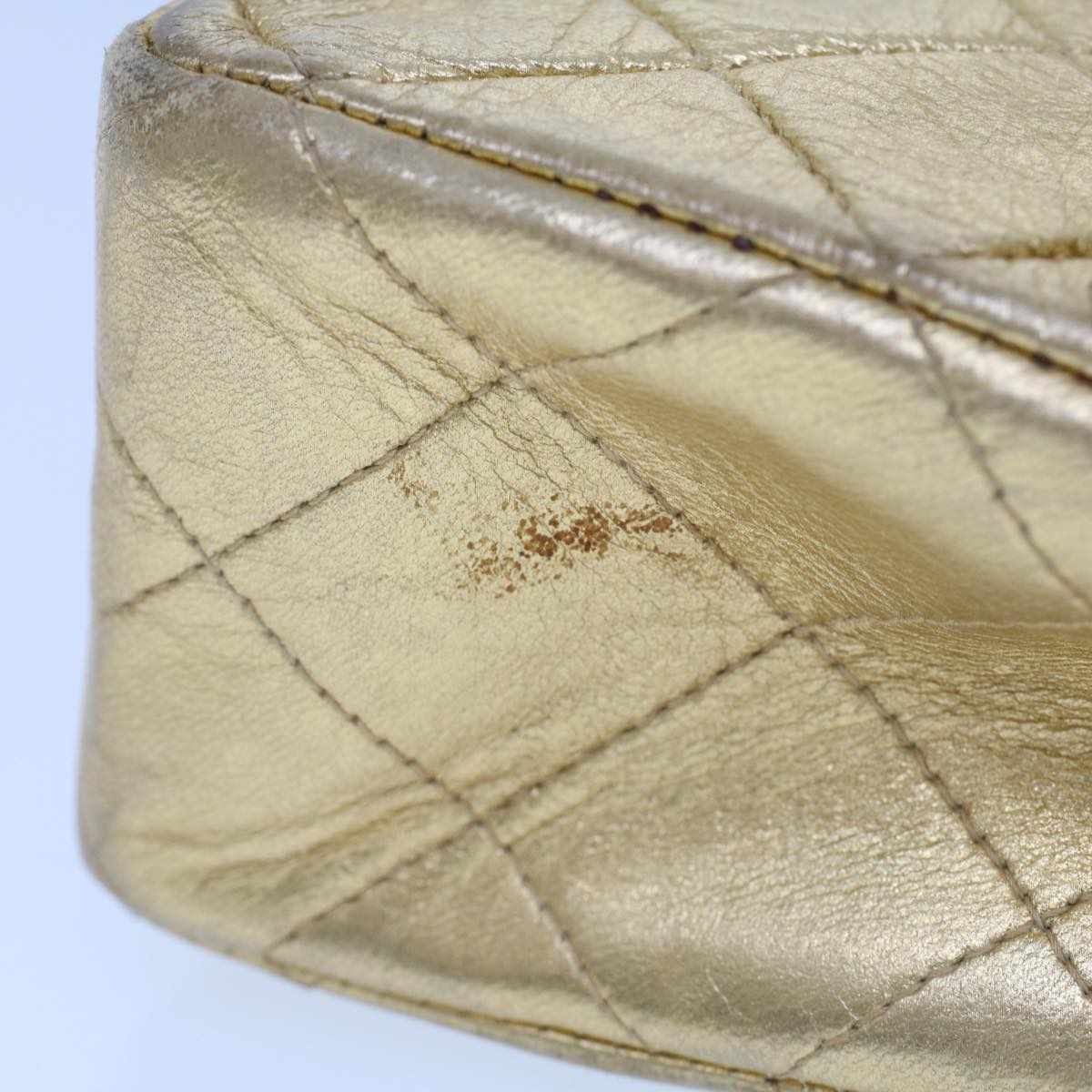 Top Quality Chanel Matelasse Turn Lock Chain Shoulder Bag Lamb Skin Gold CC Auth 53752A
