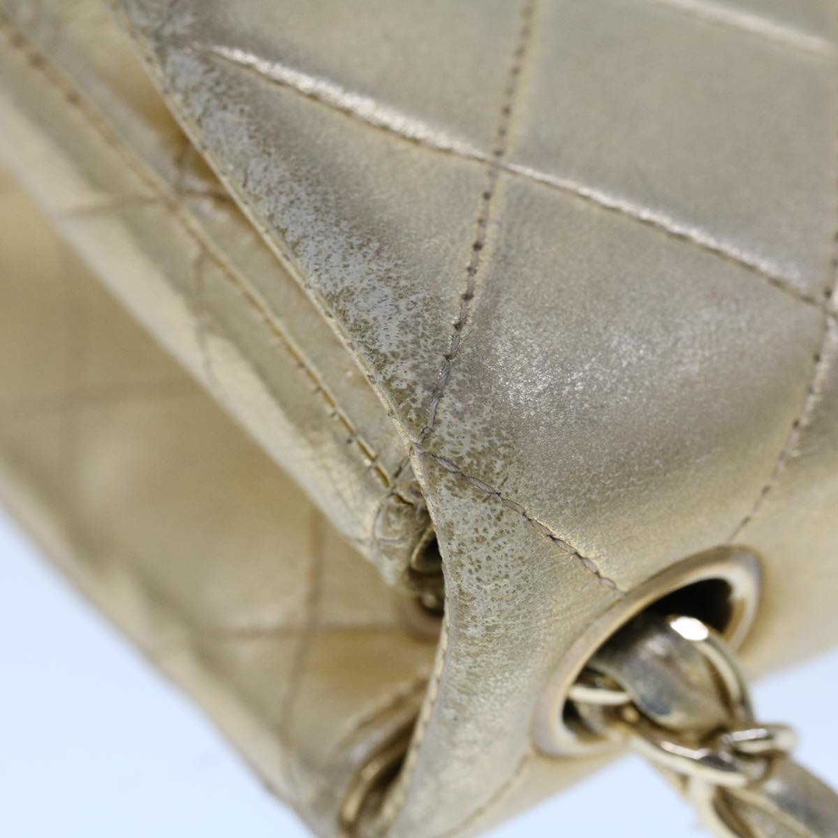 Top Quality Chanel Matelasse Turn Lock Chain Shoulder Bag Lamb Skin Gold CC Auth 53752A
