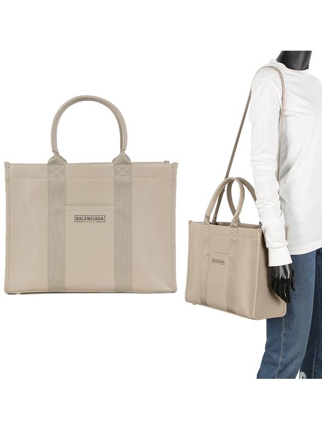 Luxury Balenciaga  Hardware Medium Grain Calfskin Tote Bag Beige