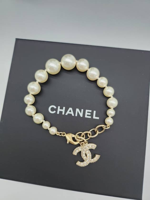 Crystal CC Logo Pearl Bracelet White Chanel