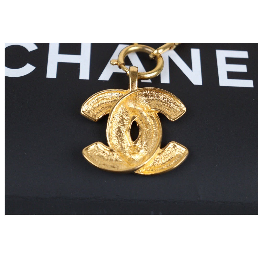 Rank A ｜ CHANEL Coco Mark 24K Gold Plated Necklace｜24021527
