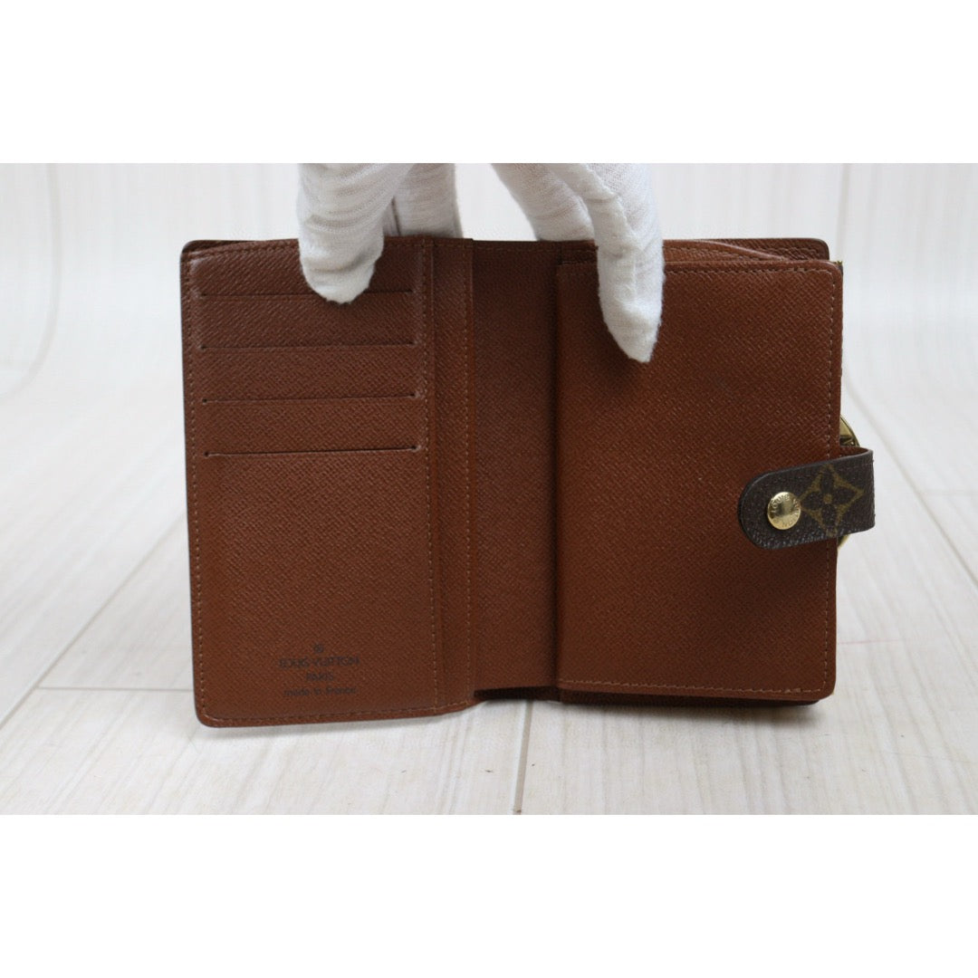 Very Good ( Rank A)｜  LV  Monogram Wallet｜25031801