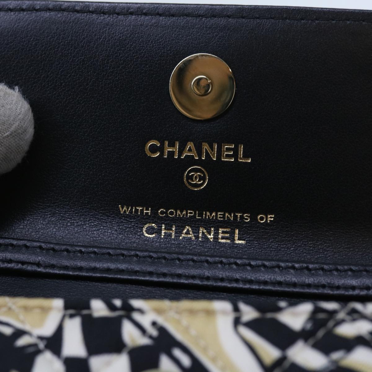 Top Quality Chanel Mini Matelasse Shoulder Bag Canvas Beige Black CC Auth 55538A