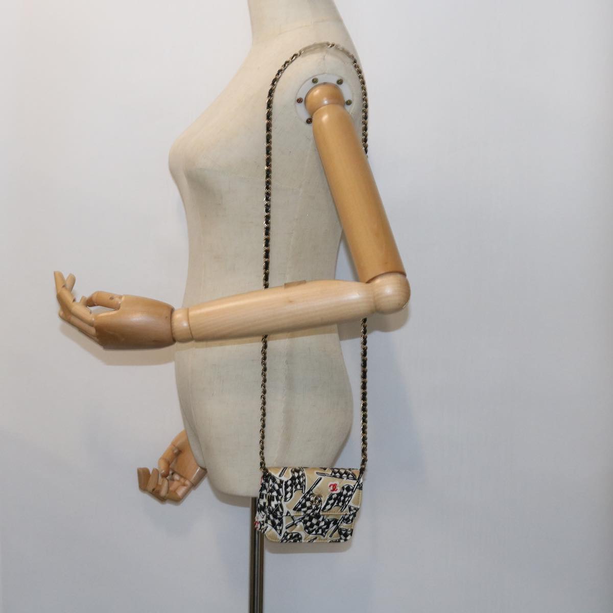 CHANEL Mini Matelasse Shoulder Bag Canvas Beige Black Cc Auth 55538a