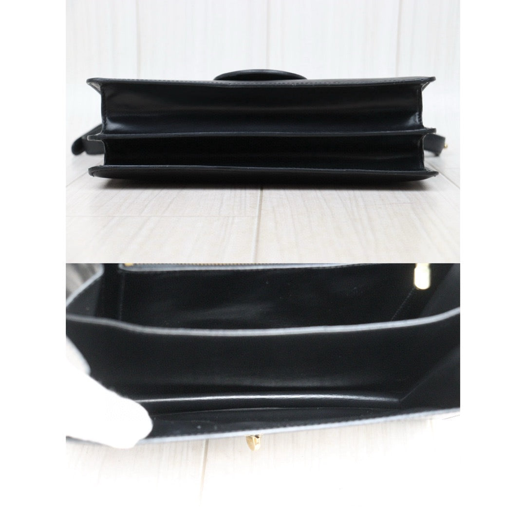 Good ( Rank AB)｜ LV Epi Shoulder Bag Black｜25031704