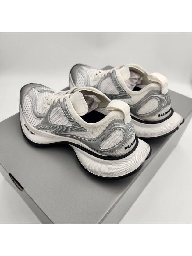 Luxury Balenciaga  circuit sneakers black