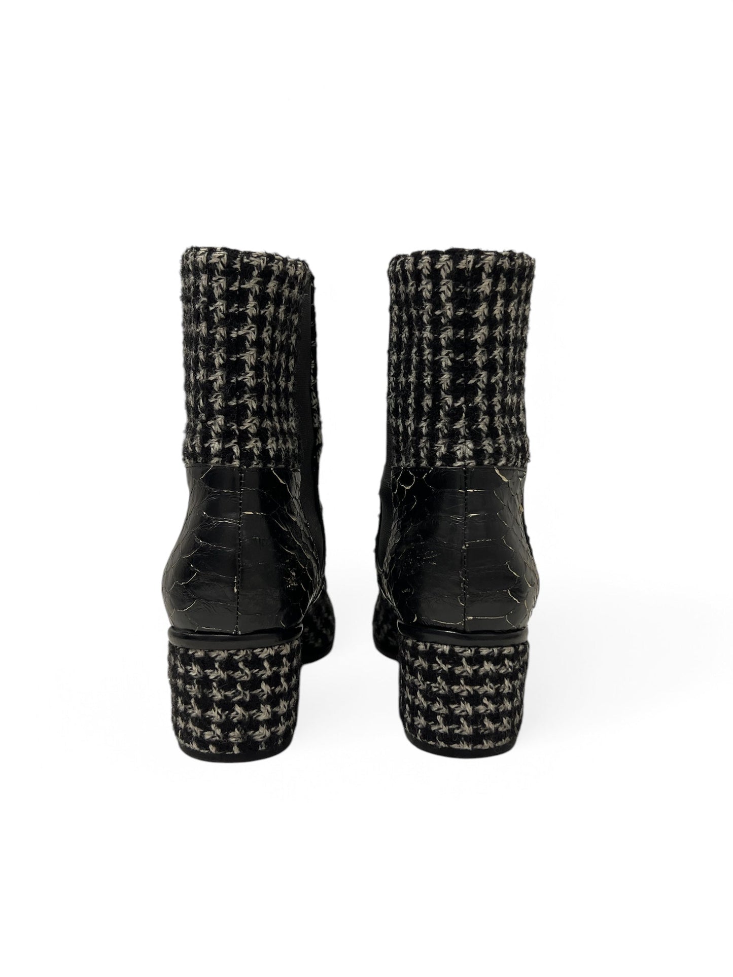 Chanel - Bottines tweed et python t.38