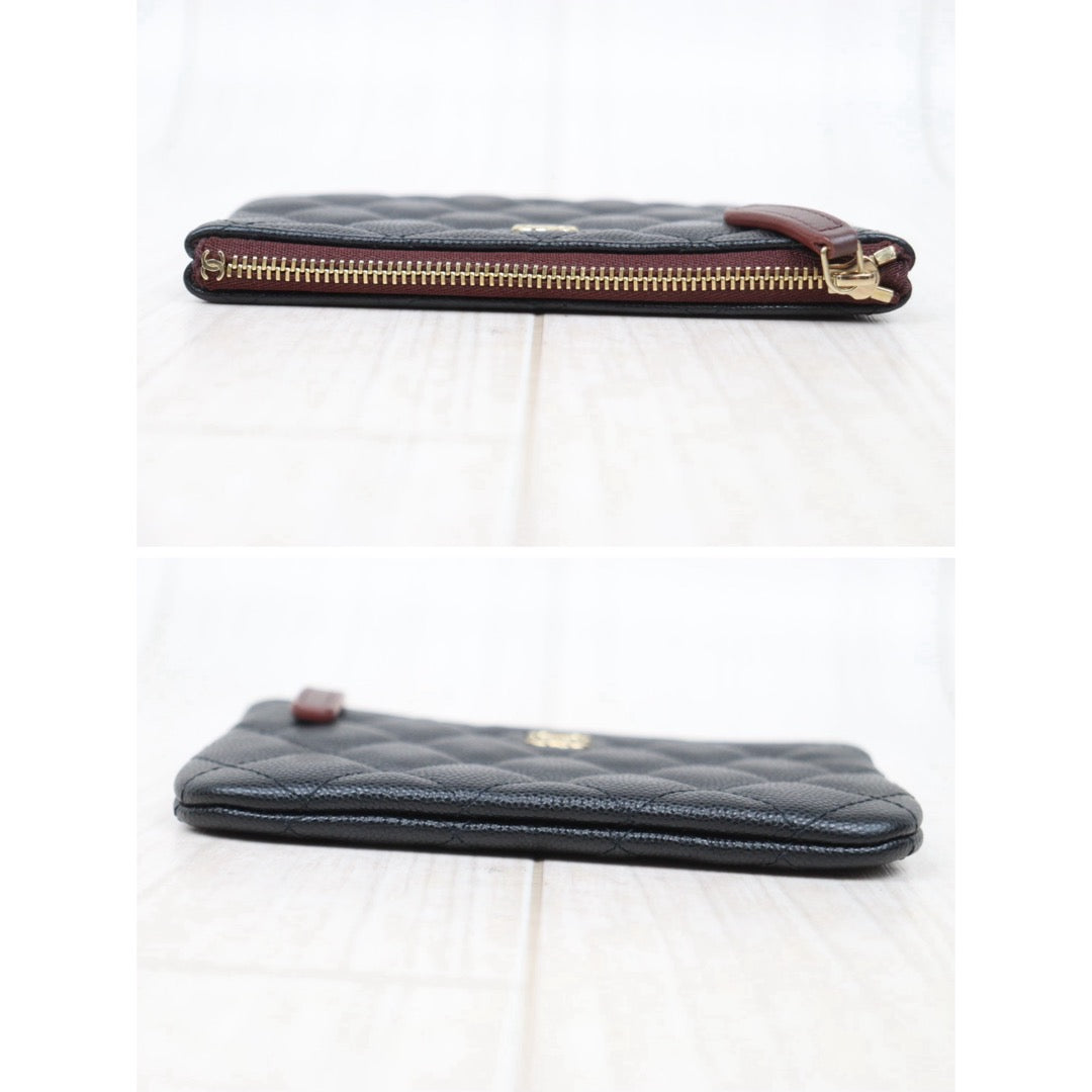 Very Good ( Rank A) ｜CHANEL Caviar Skin  Leather Calf Leather Card Holder Black Made In 2021 - 2022 Year｜V25030618
