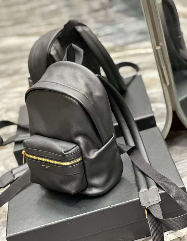 Yves Saint Laurent - Bags - The Wells Bags  650