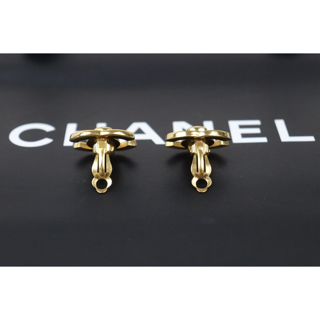 Very Good ( Rank A)｜CHANEL Vintage 18K Gold Plating Earrings  Made In 1996 Year ｜25032708