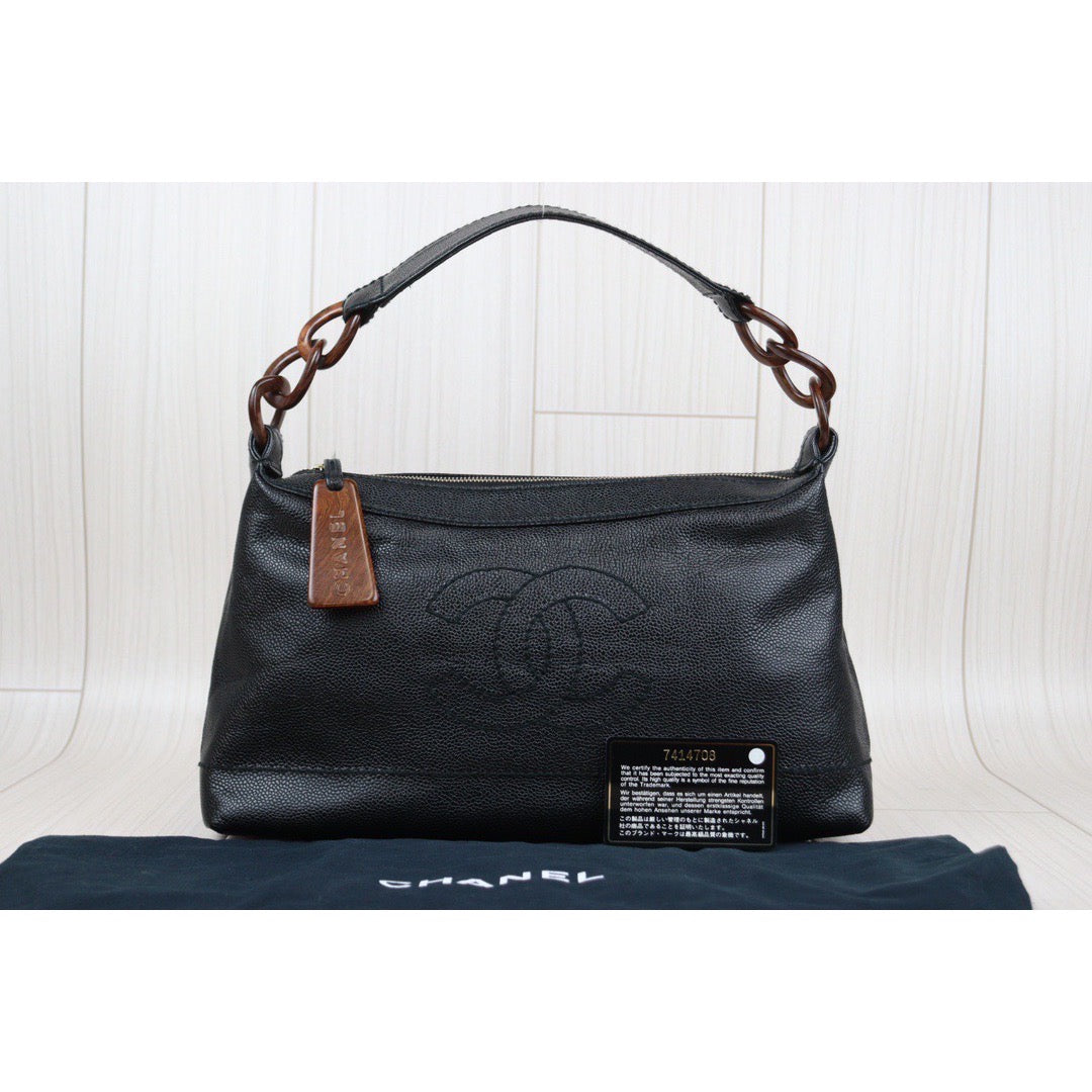 Rank A｜ CHANEL Caviar Skin Leather Calf Leather Shoulder Bag Made In 2002～2003Year｜24011213