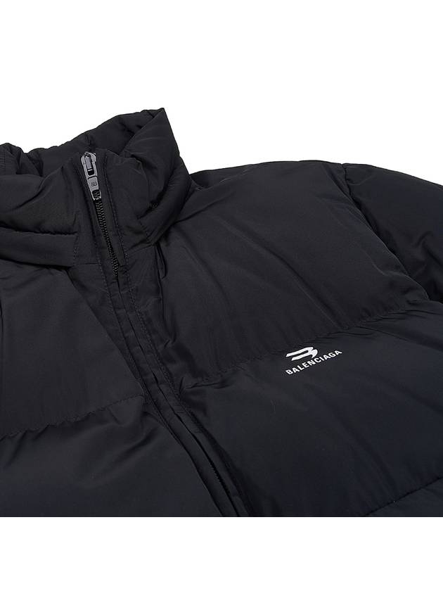 Luxury Balenciaga  Sporty B Logo Point Down Padding Black