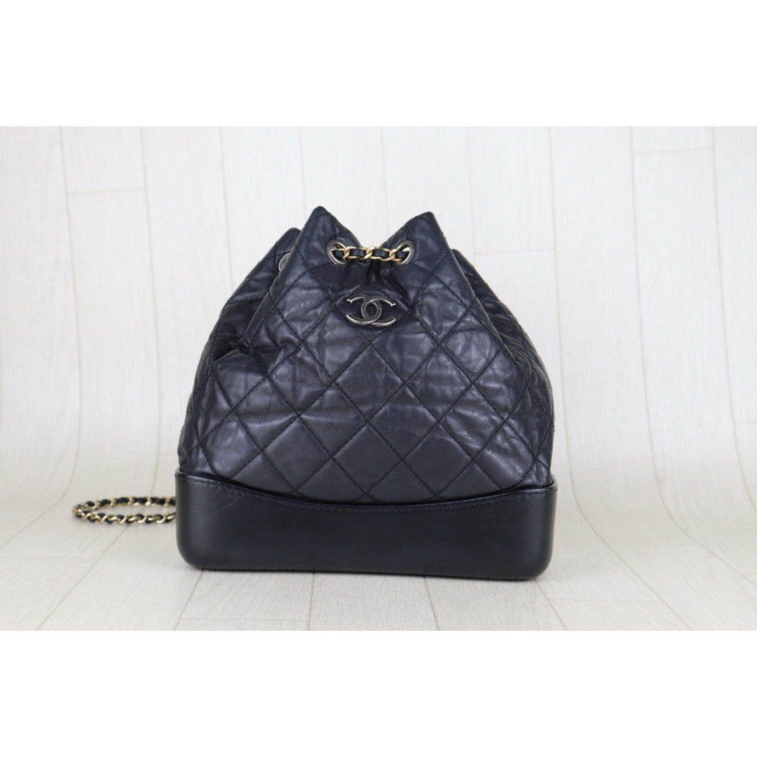 Good ( Rank AB)｜CHANE Calf Leather Gabrielle Aged Backpack PM Black Made in 2018Year｜H25063009