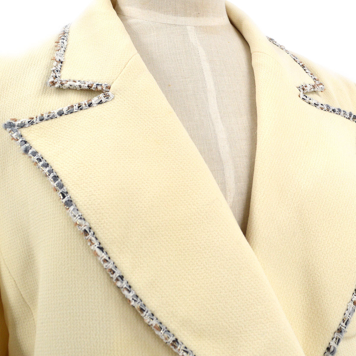 Chanel Cruise 2005 emblem patch double-breasted blazer #42