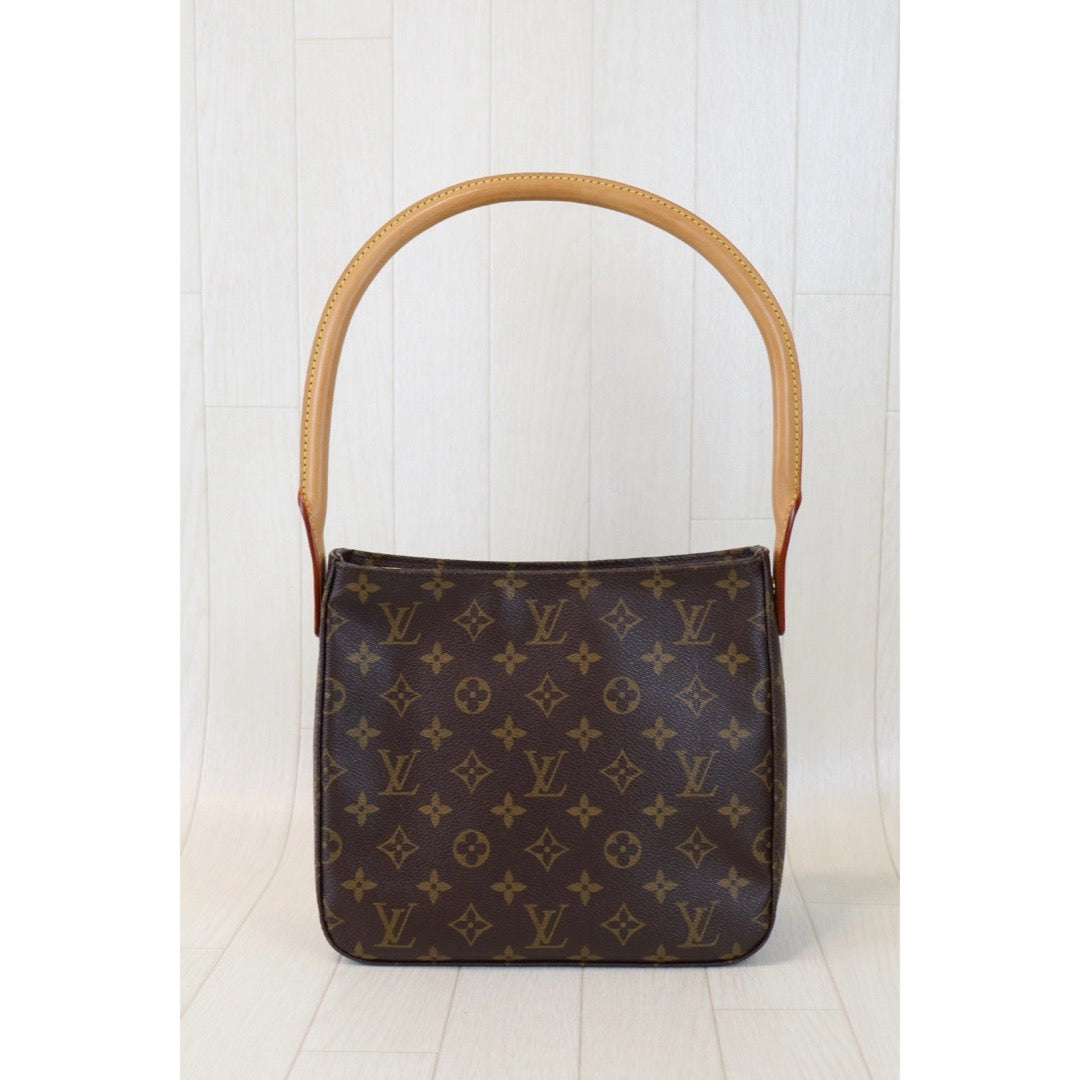 Very Good ( Rank A) ｜ LV Monogram Looping MM Shoulder Bag ｜H24092401