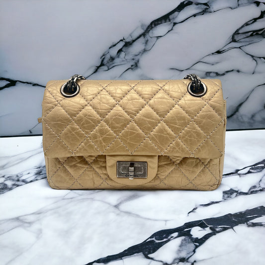 Chanel 2.55
