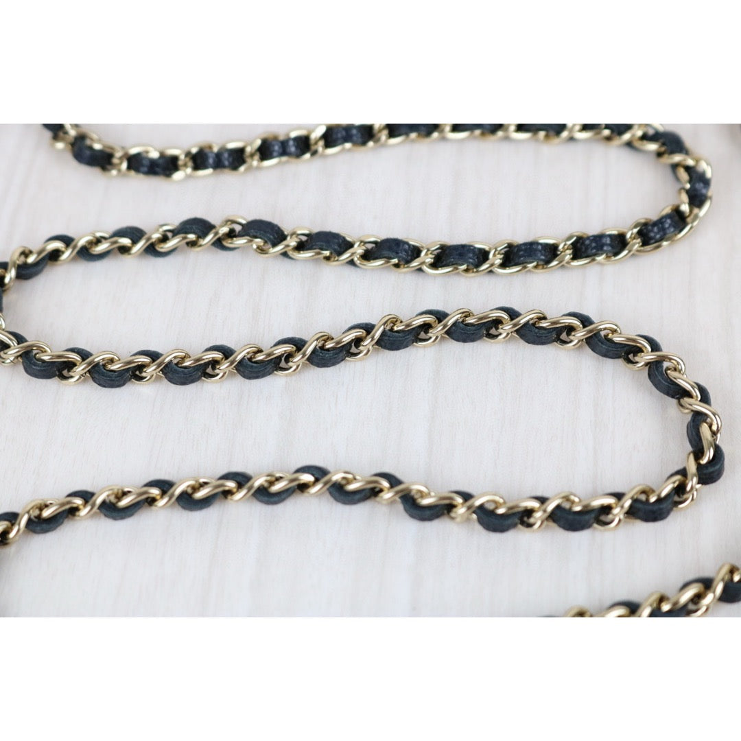 Excellent（Rank SA）｜ CHANEL Matelasse Caviar Skin Chain Mini WOC Black  Made in 2021-2022 Year ｜S25030701