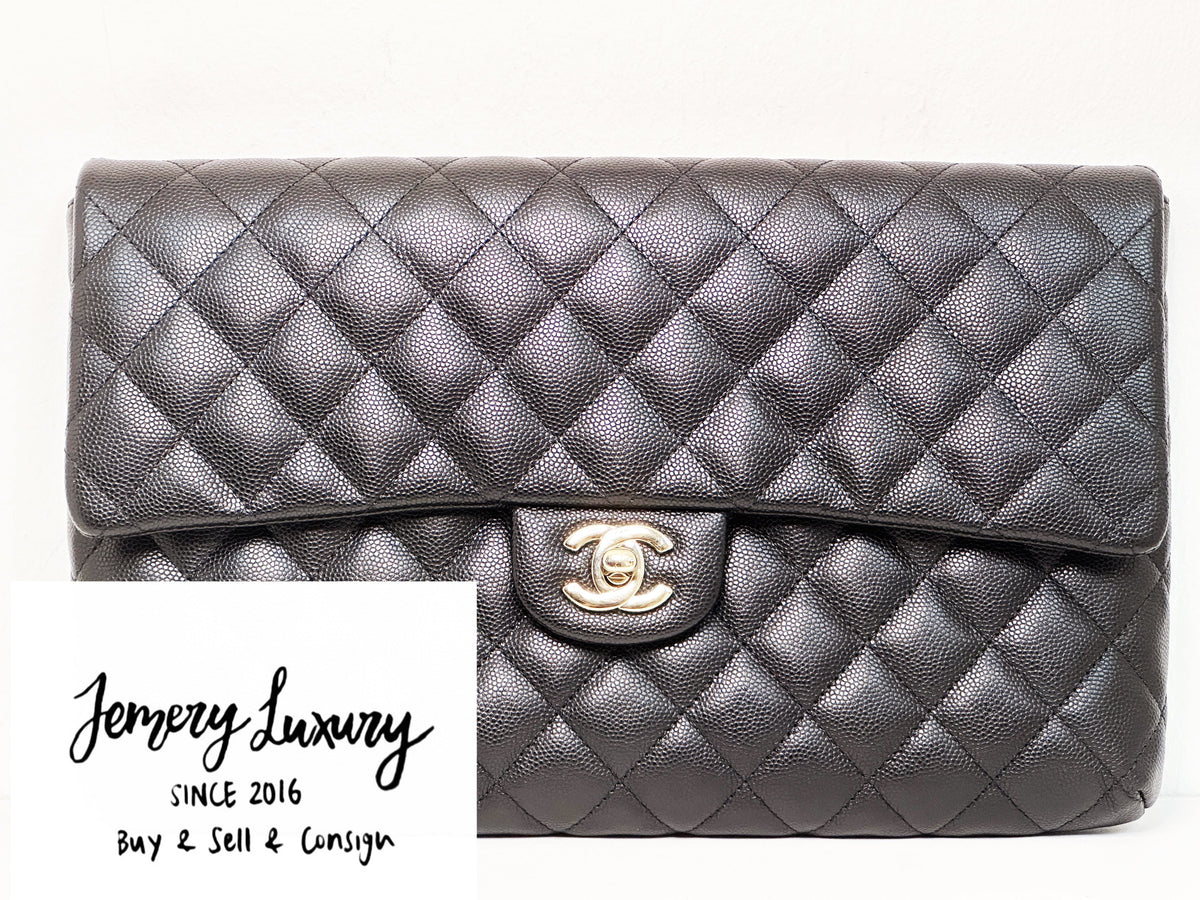 Chanel Quilted Caviar Classic Clutch GHW Black 2683 holo card