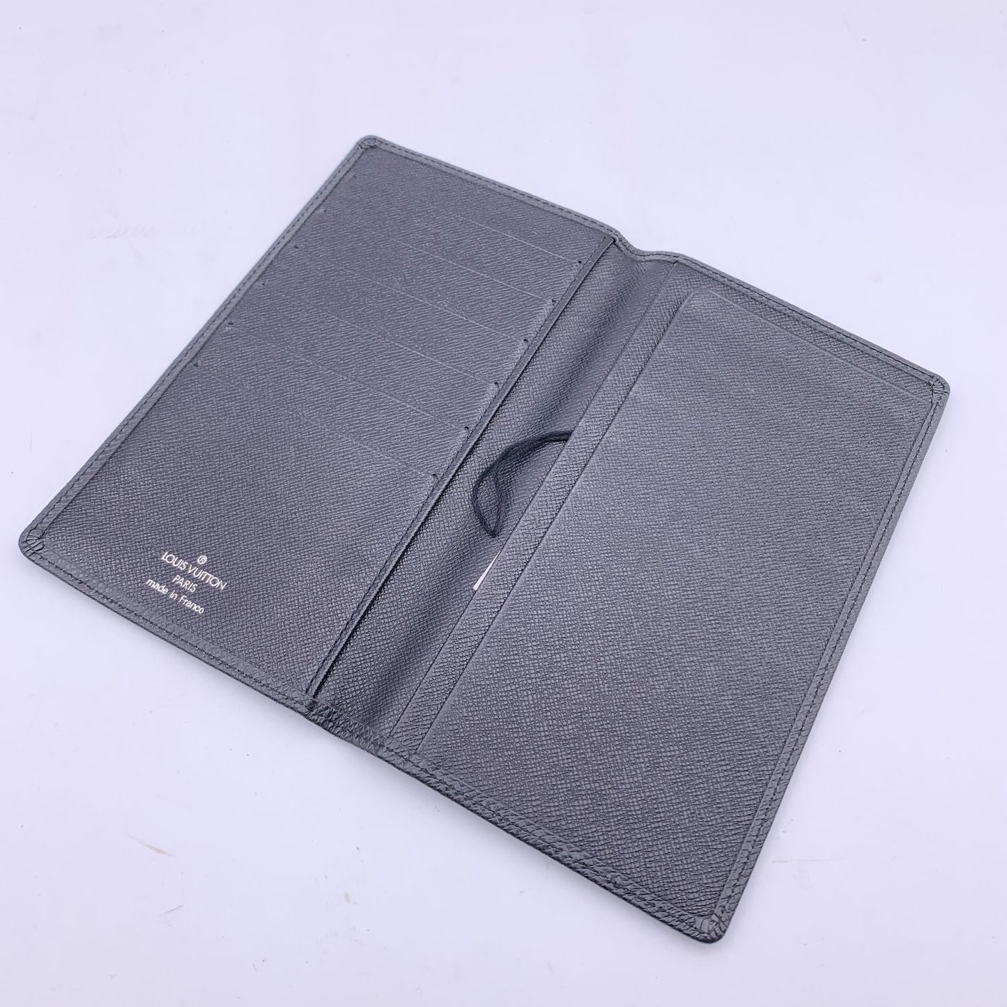 LOUIS VUITTON Vintage Black Taiga Leather Vertical Bifold Long Wallet