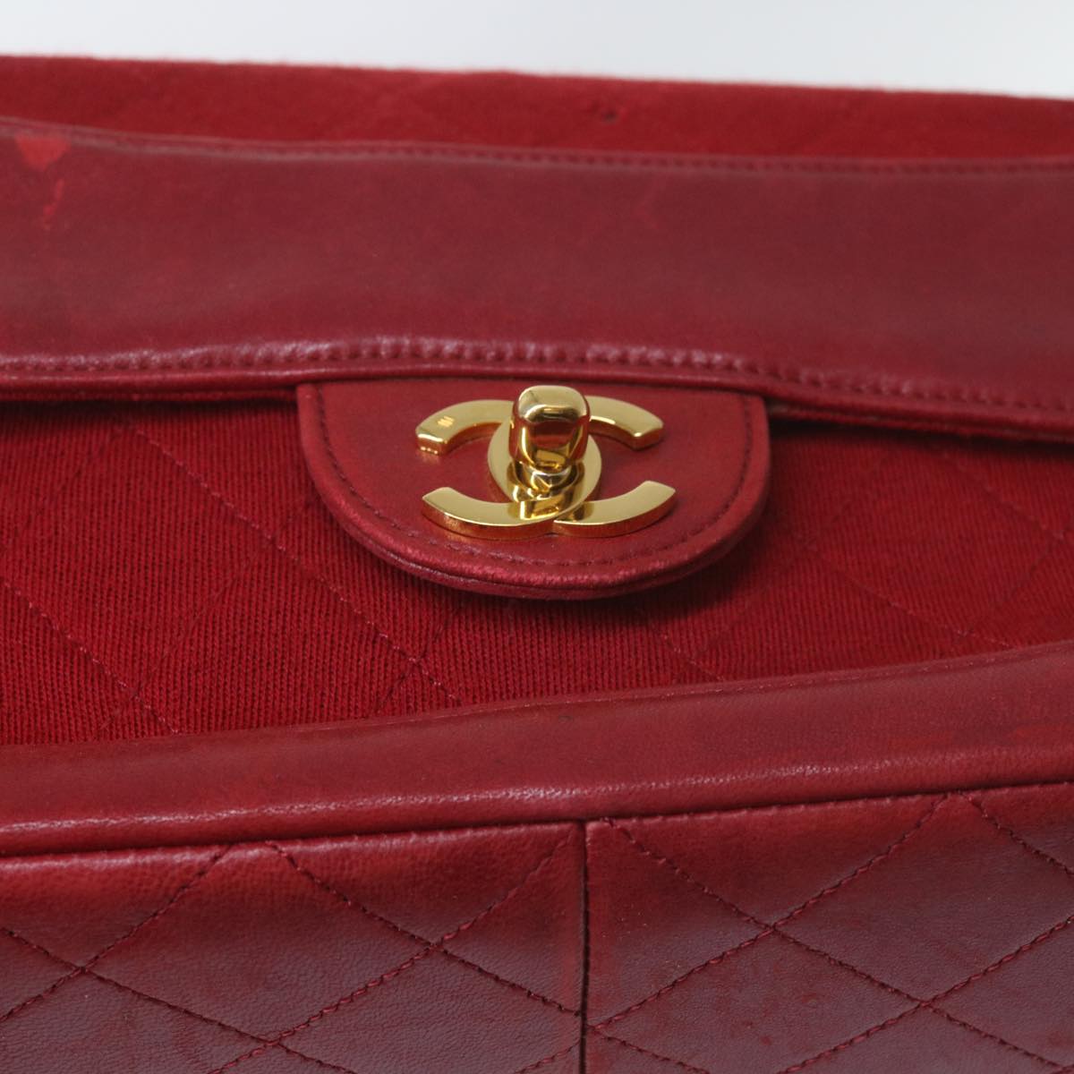 Top Quality Chanel Matelasse Chain Shoulder Bag Canvas Red CC Auth 59869A