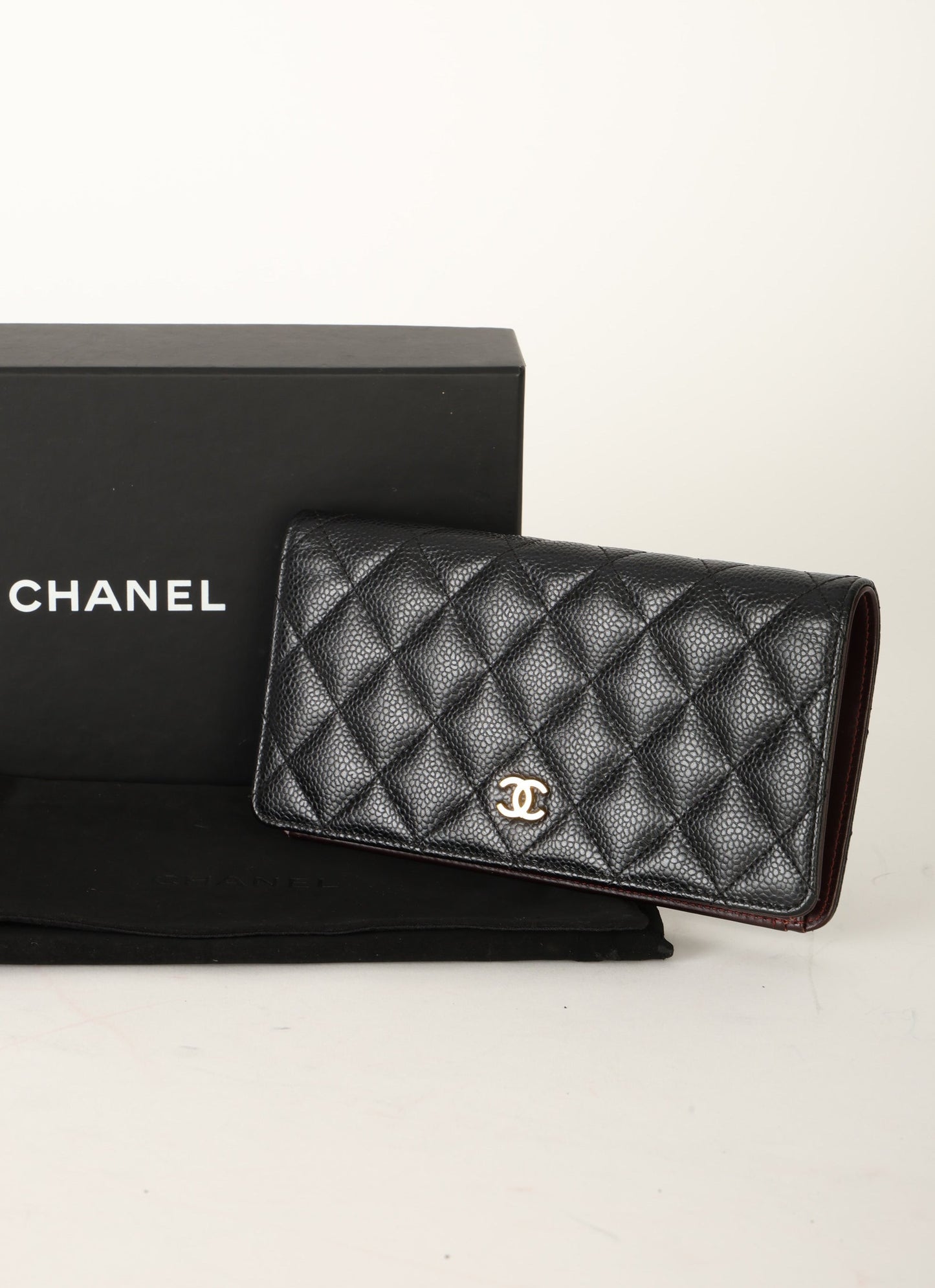 Chanel 2014 Caviar Wallet with Chain