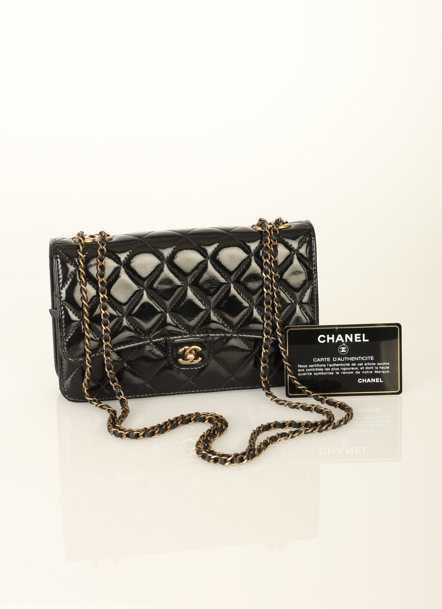 Chanel 2015 Patent Wallet on Chain