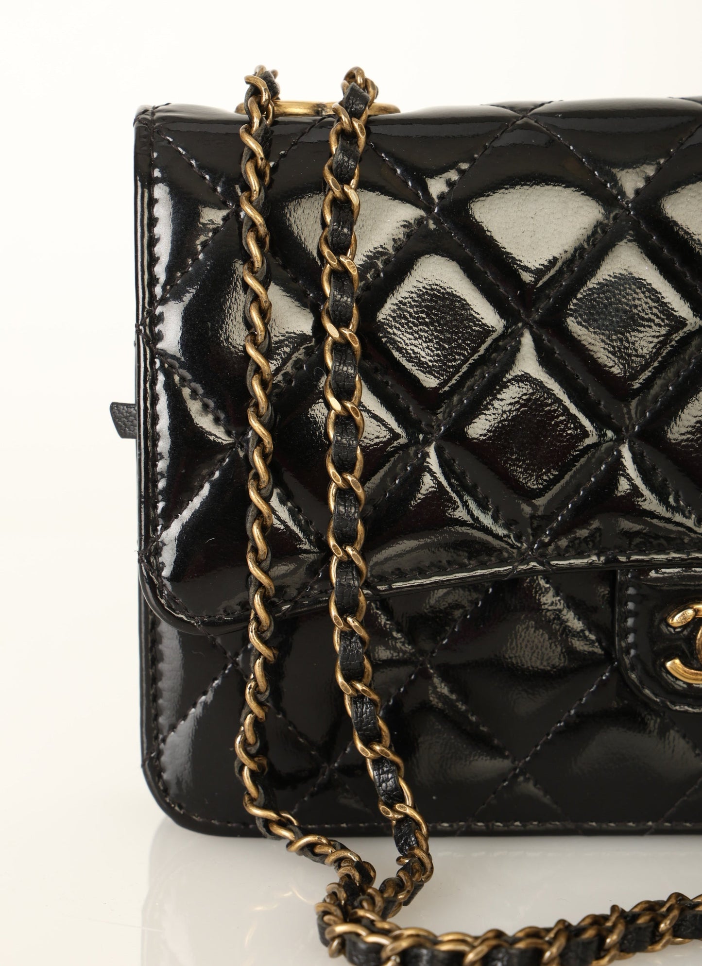 Chanel 2015 Patent Wallet on Chain