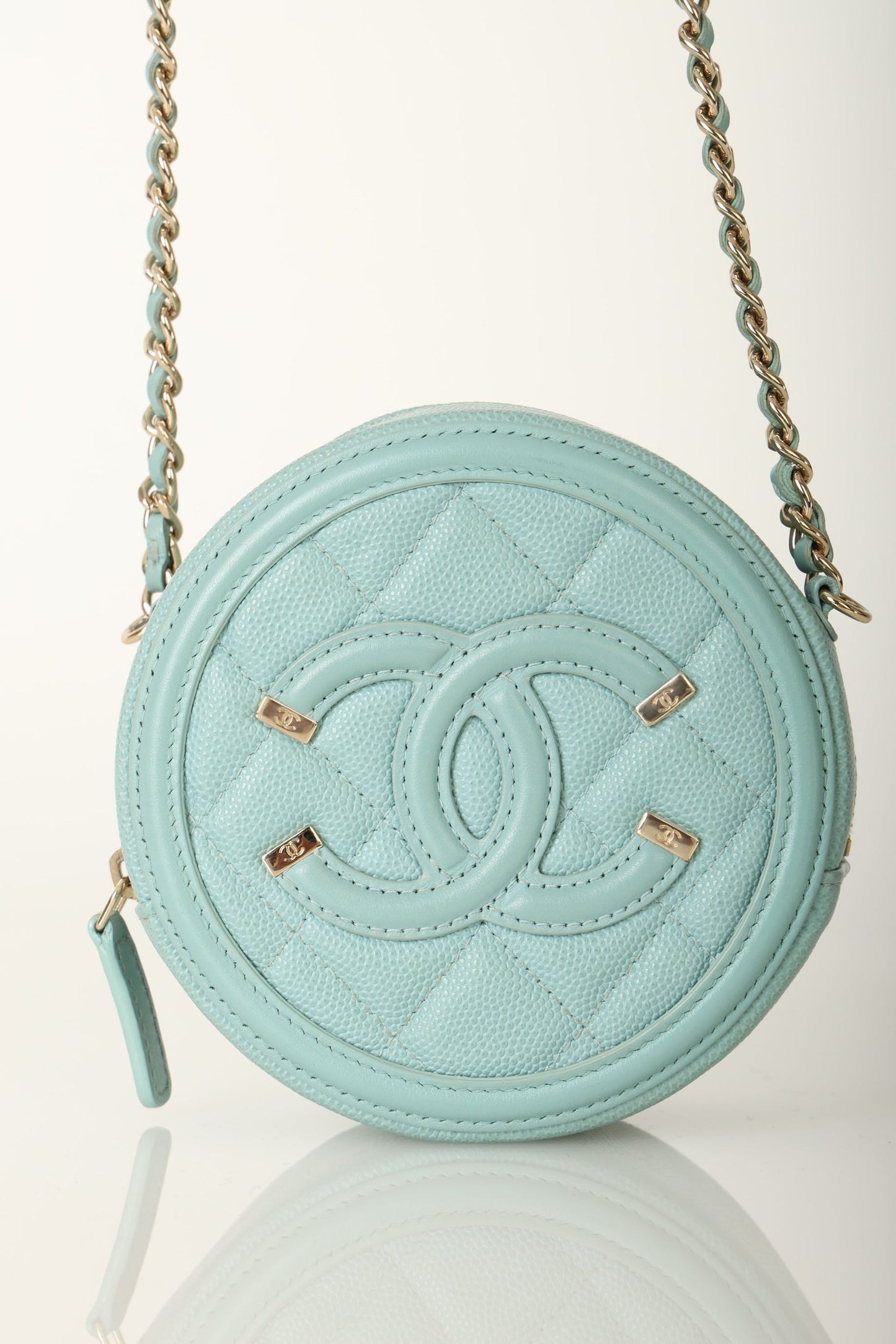 Chanel 2019 Caviar Filigree Round Crossbody