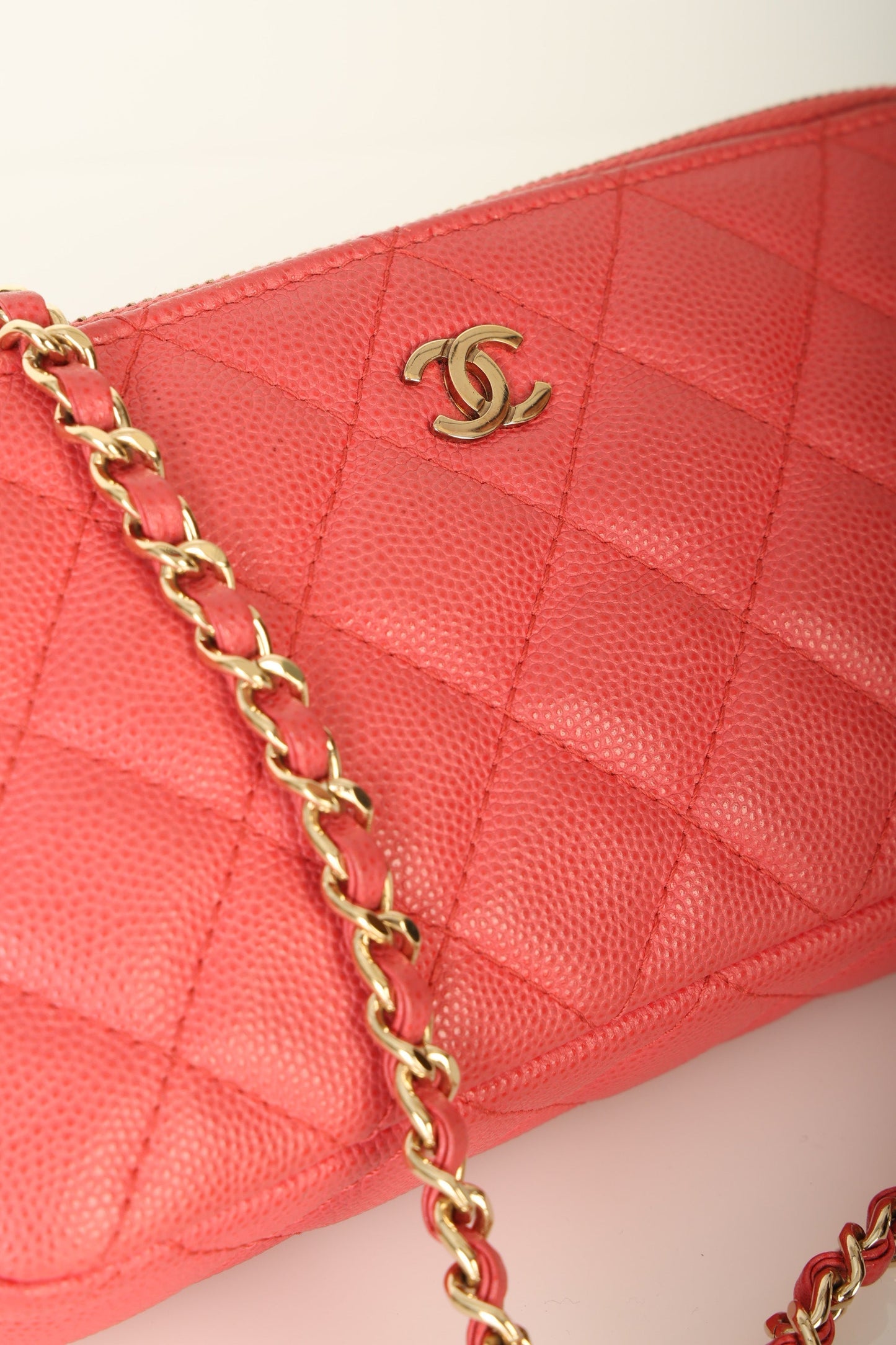 Chanel 2016 Caviar Wallet on Chain