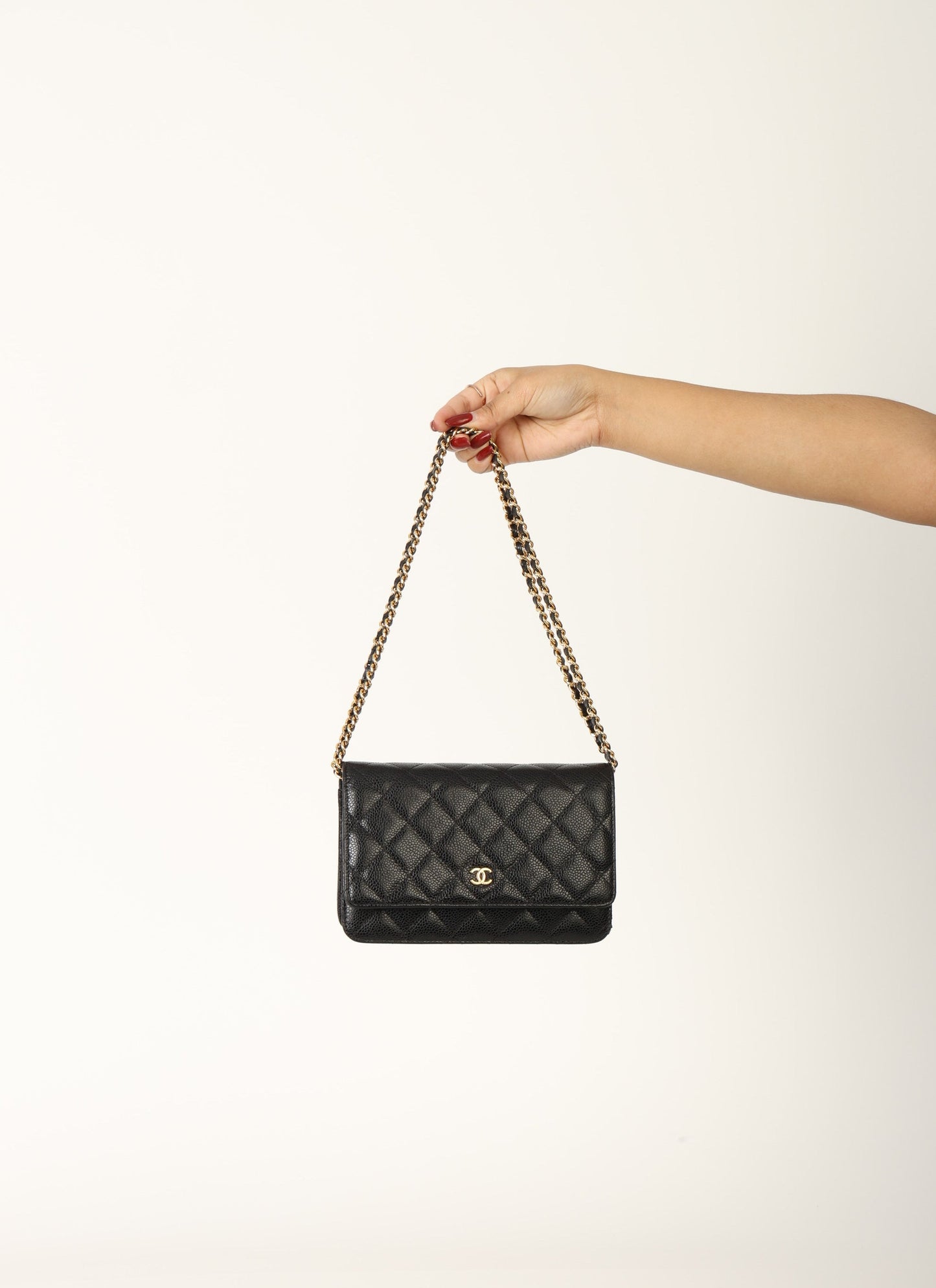 Chanel 2019 Caviar Wallet on Chain