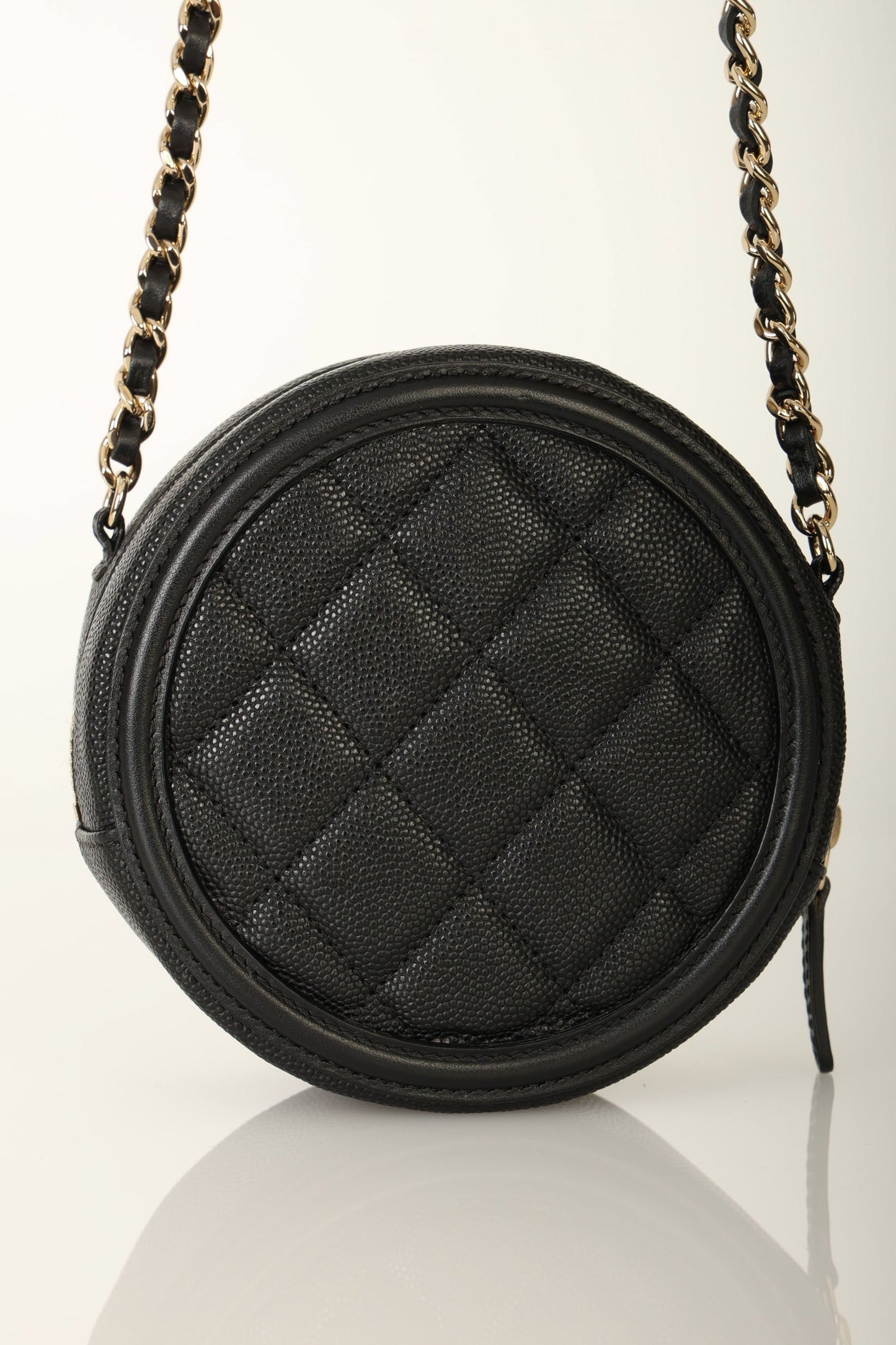 Chanel 2019 Caviar Filigree Crossbody