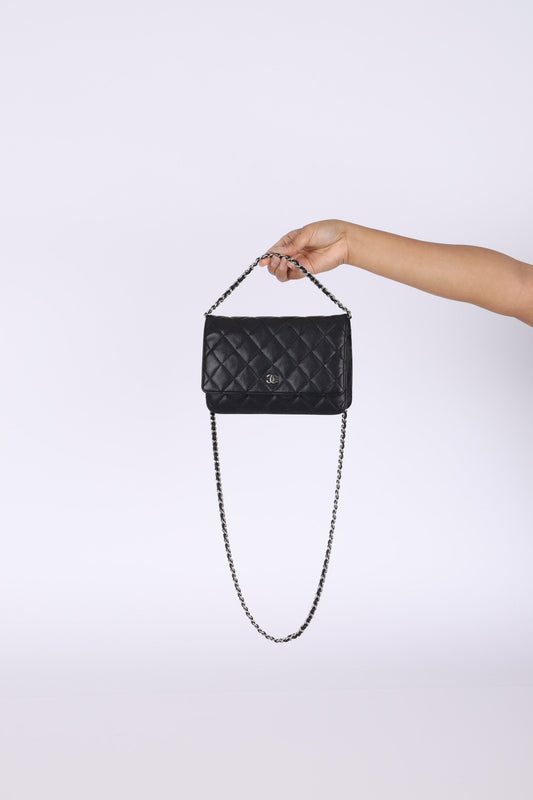 Chanel 2011 Caviar Wallet on Chain