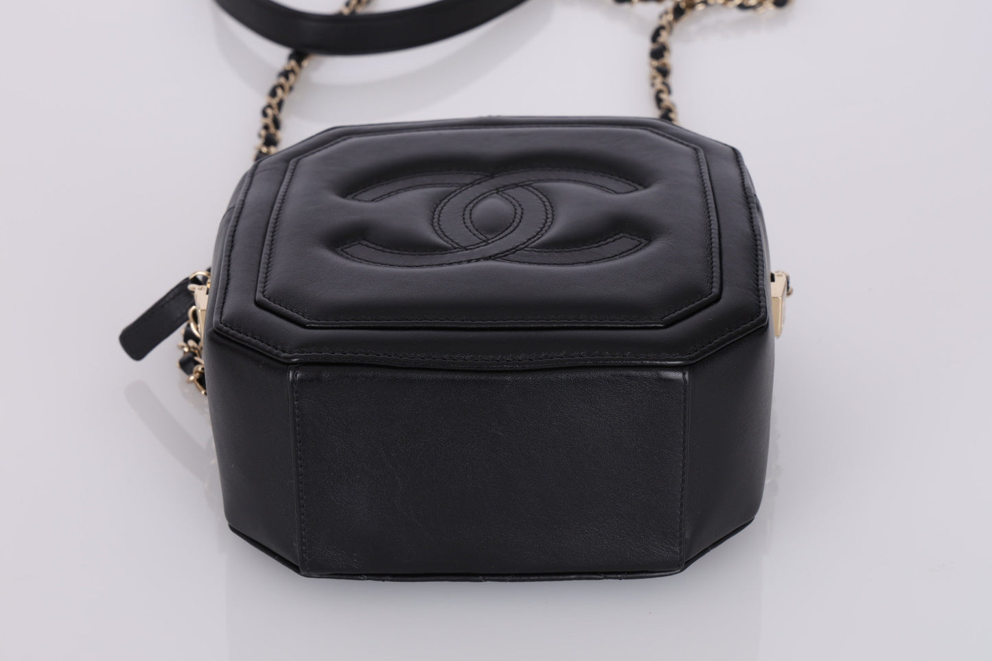 Chanel 2019 Lambskin Octagon Crossbody