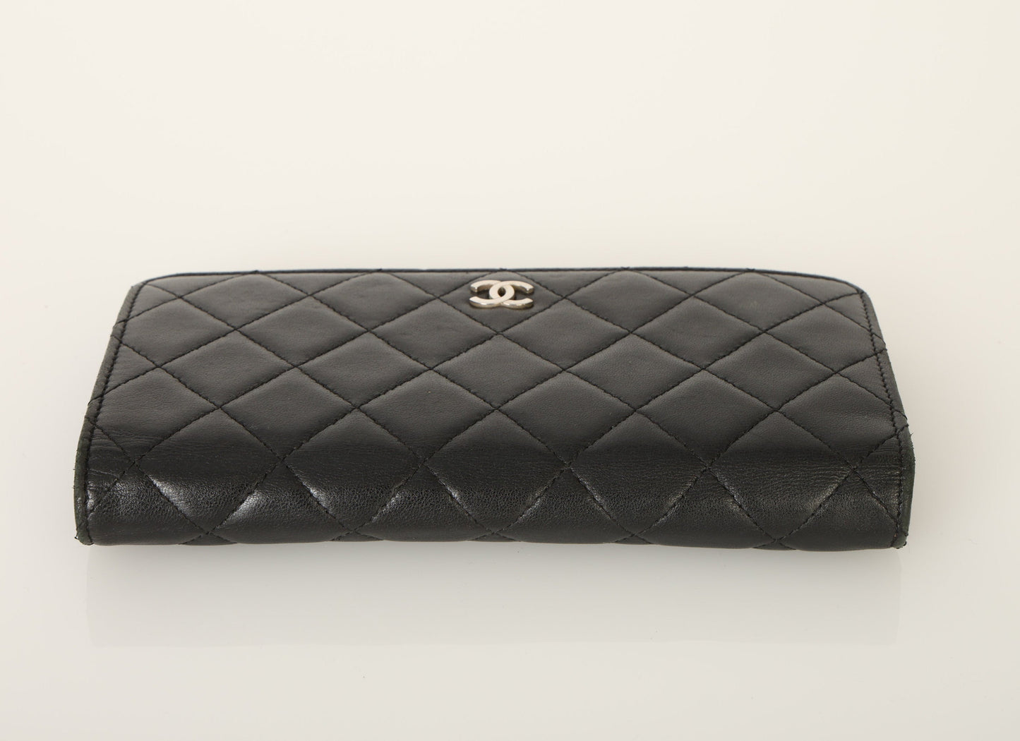 Chanel 2006 Lambskin Long Wallet w/ Chain