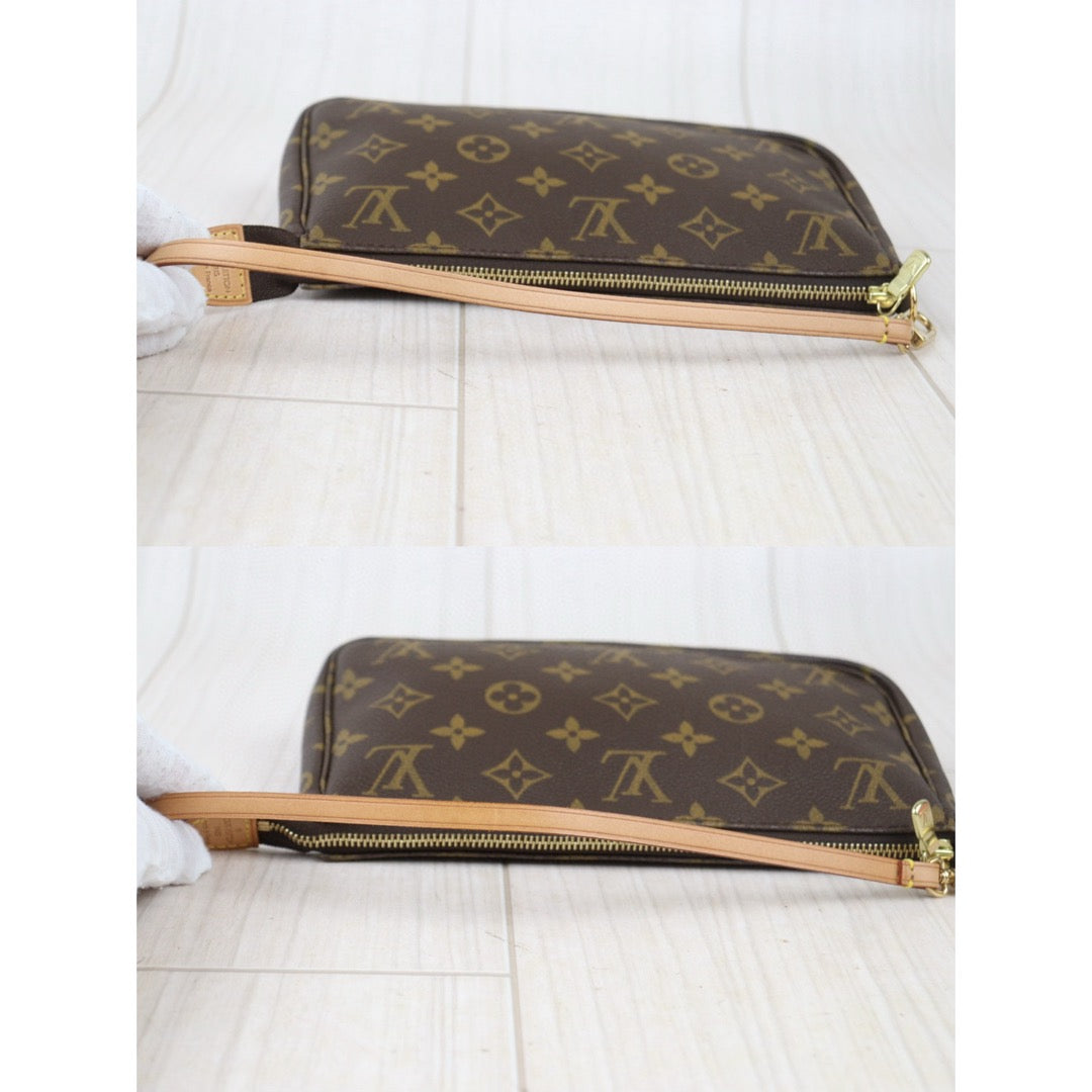 Very Good ( Rank A) ｜ LV Monogram Pochette Accessoires Vintage Model｜24081905