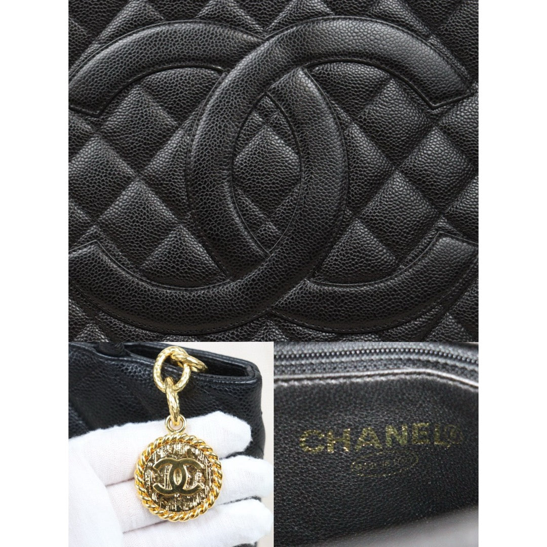 Very Good ( Rank A) ｜ CHANEL Caviar Skin Leather Calf Leather Tote Bag Black Made In 2000～2002 Year｜24122615
