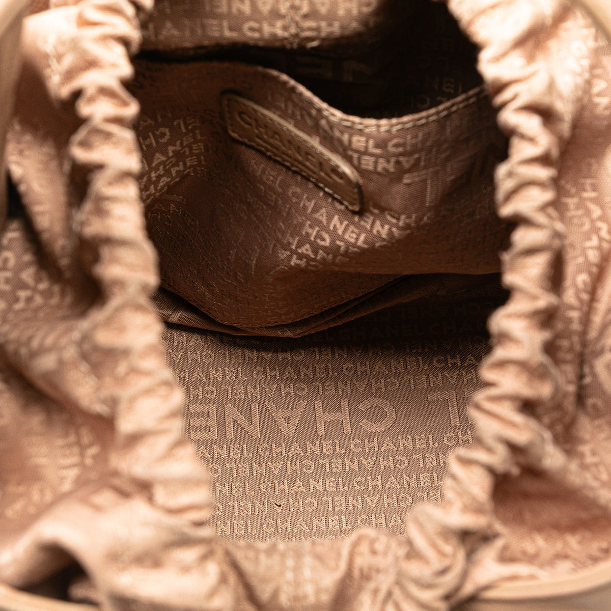 Tan Chanel Grained Calfskin Chocolate Bar Handbag