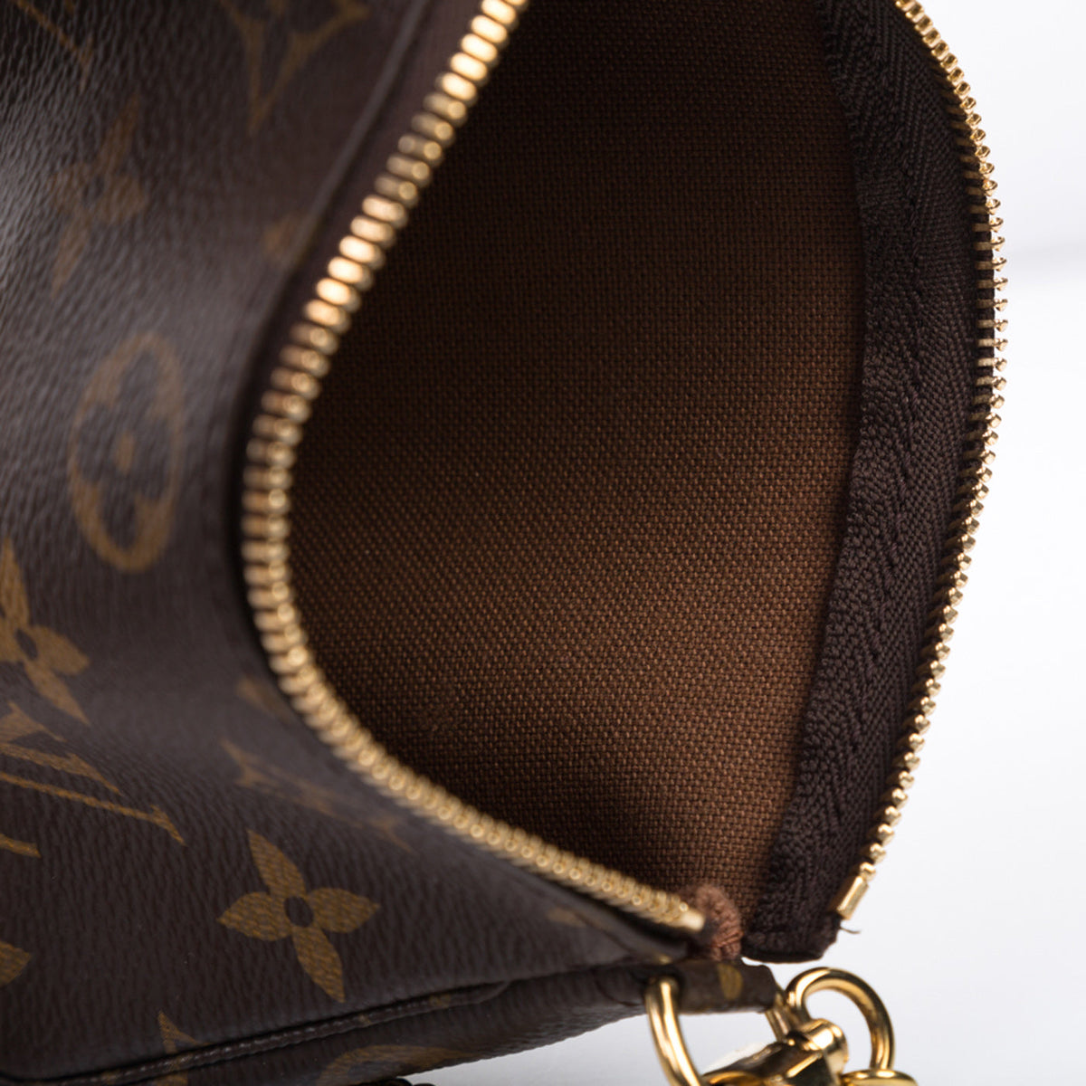 Mini Pochette in Monogram