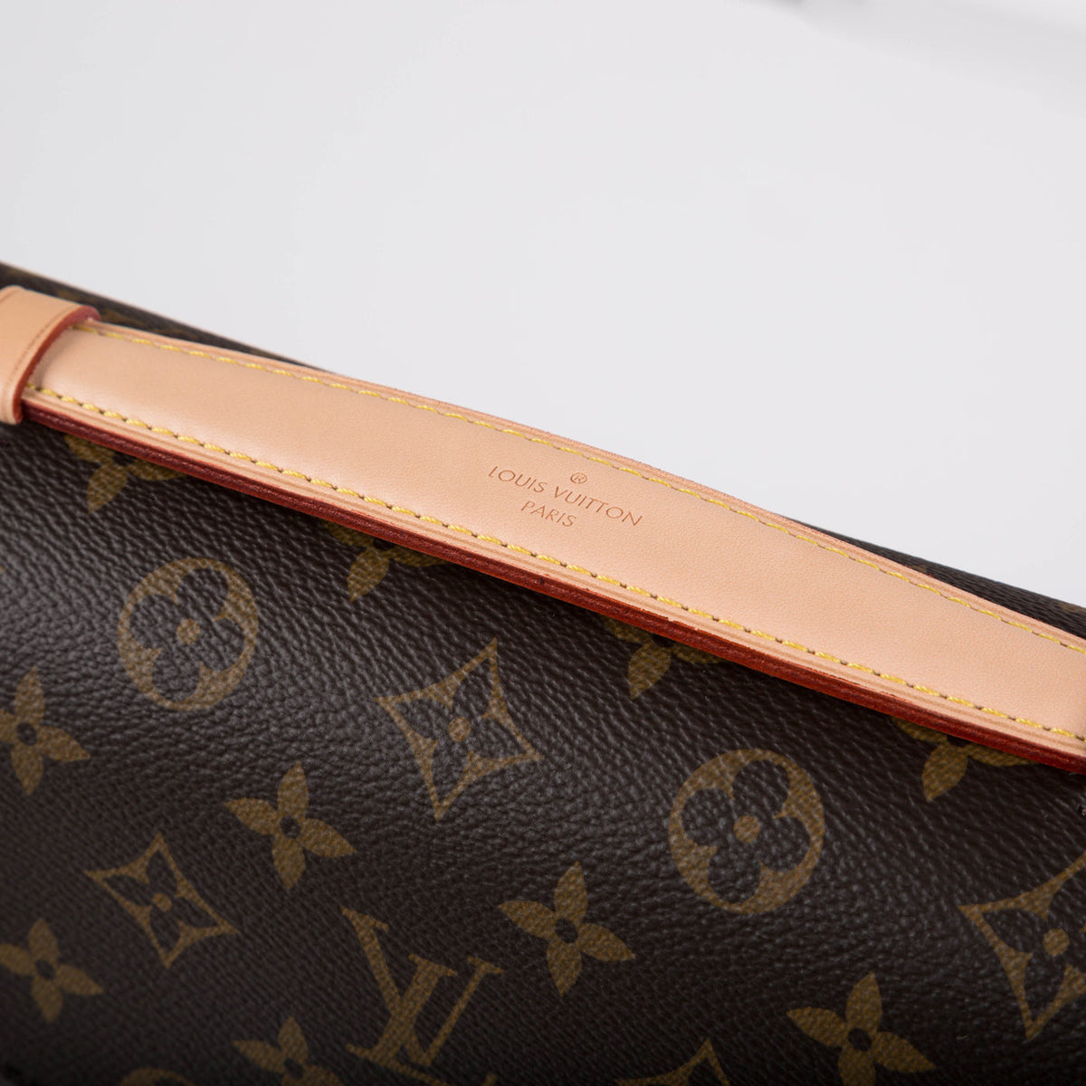 Pochette Metis