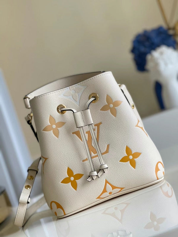 Louis Vuitton Luxury Bags 2525