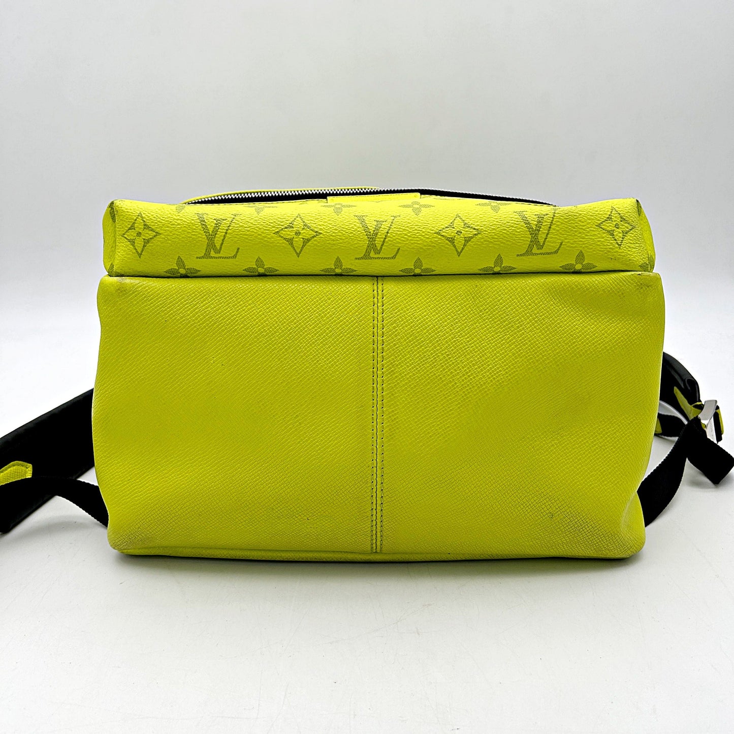 LOUIS VUITTON Taiga Monogram Discovery Backpack PM Yellow LA36874