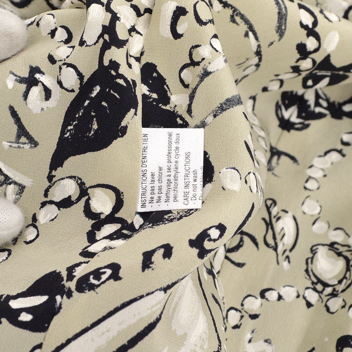 Chanel Spring 1993 boucle jacket #40