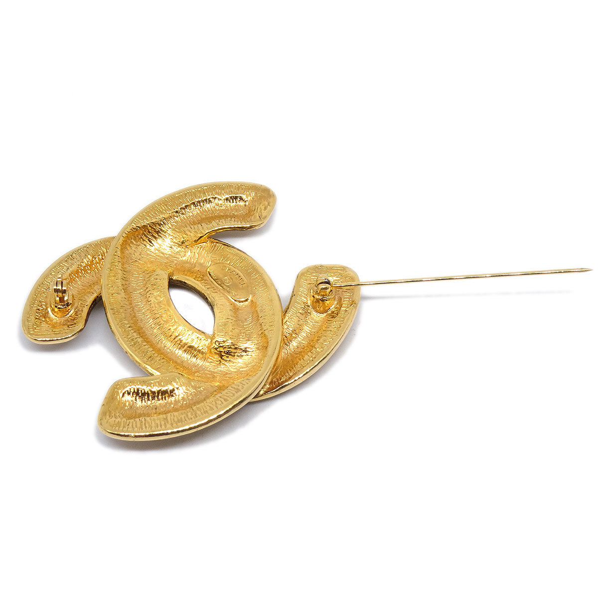Chanel Quilted CC Brooch Pin Gold 1152