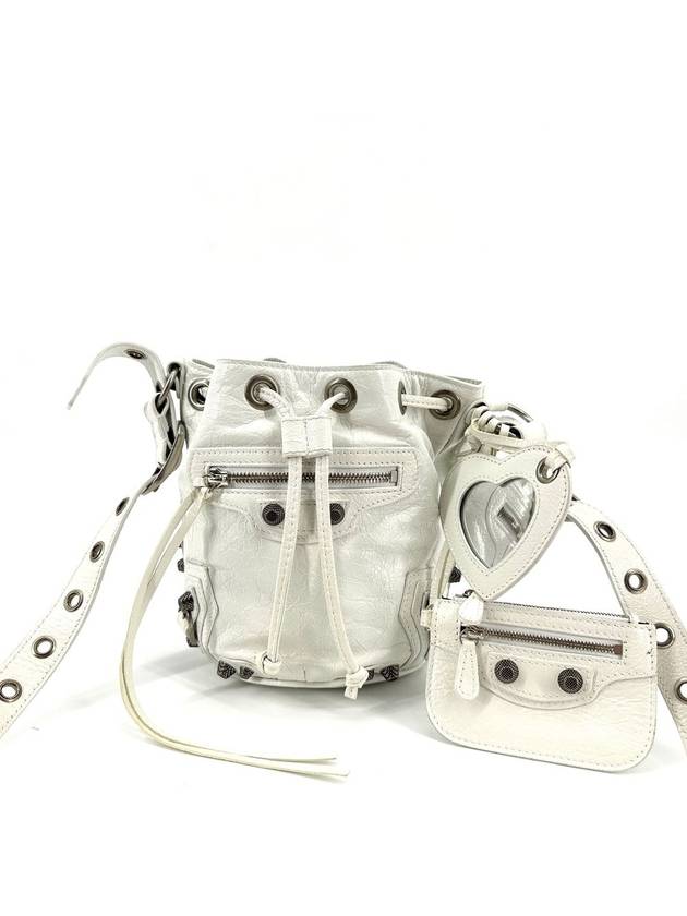 Luxury Balenciaga  Lecagol bucket bag xs cross 702431