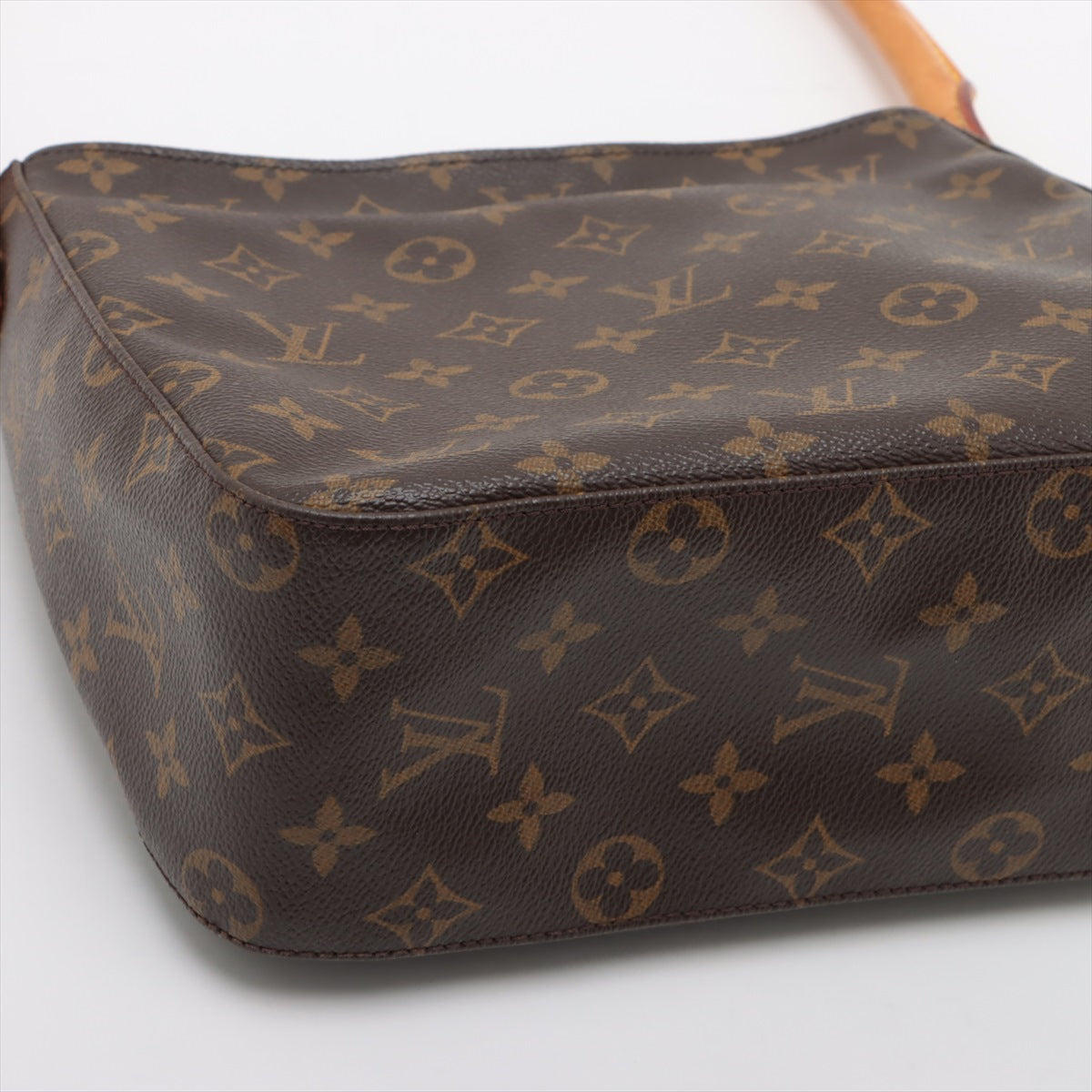 Louis Vuitton Monogram Loo MM M51146