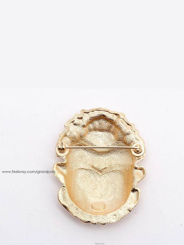Women Brooches Pins Chanel