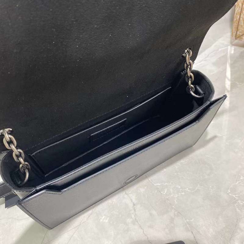 Yves Saint Laurent - Bags - The Wells Bags  586