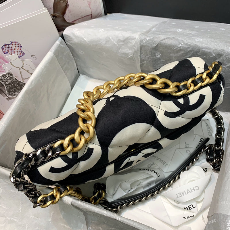 The Arid Bag Shop new Luxury  - Chanel Bags - 527