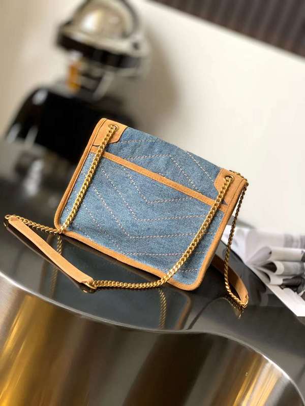 Yves Saint Laurent - Bags - The Wells Bags  400