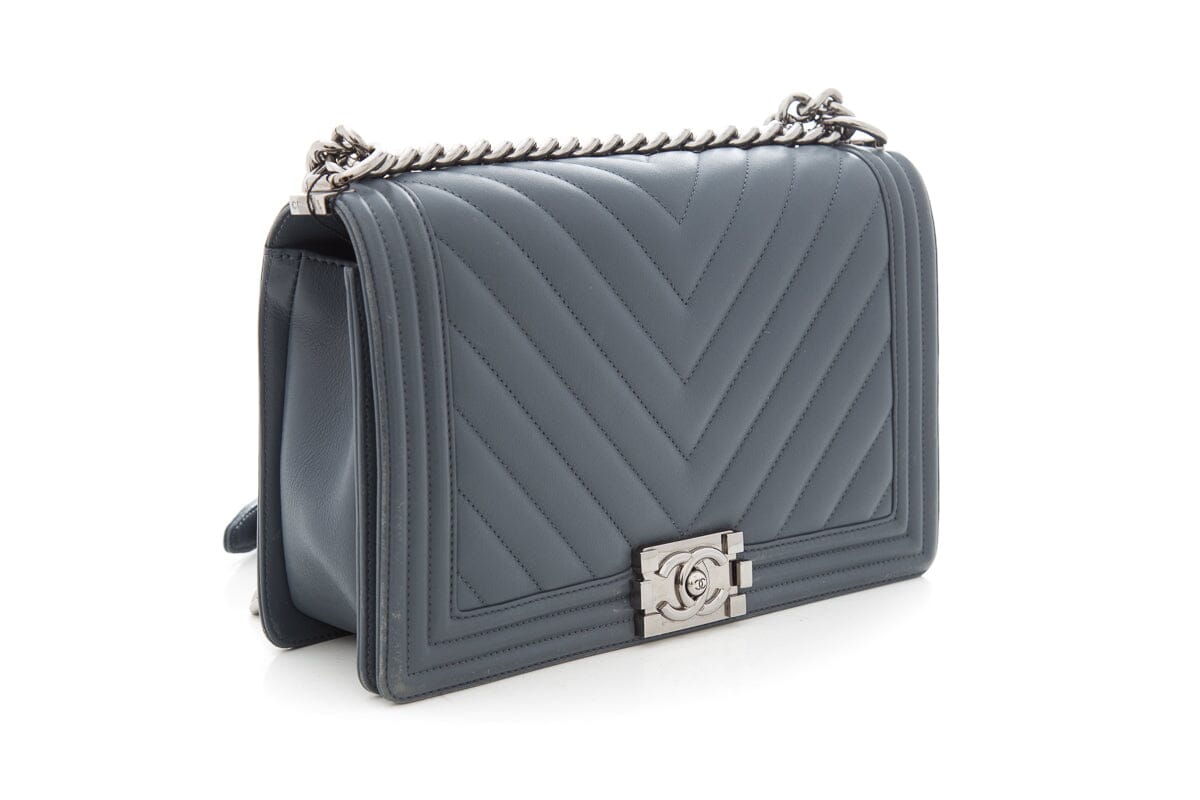 Chanel 2018 New Medium Grey BoyBag in Lambskin FlapBag